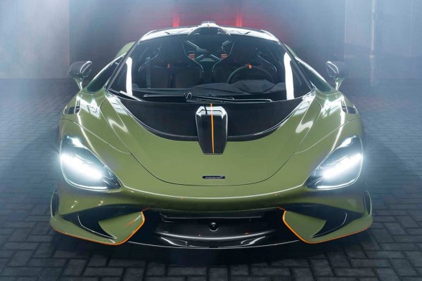 McLaren 765LT получил карбоновый обвес от Novitec и приметный зеленый винил от Fostla