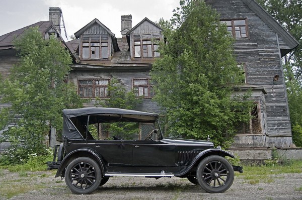 Бери багаж, идём домой: тест-драйв Studebaker Standard Six 1924 года