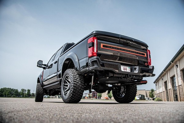 Для тех, кто любит потяжелее: новый пикап Harley-Davidson на базе Ford F-250 Super Duty