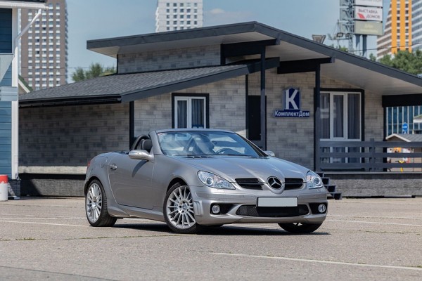 Для девочки или для КМС по автогонкам? Опыт владения Mercedes-Benz SLK 55 AMG