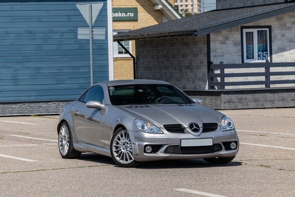 Для девочки или для КМС по автогонкам? Опыт владения Mercedes-Benz SLK 55 AMG