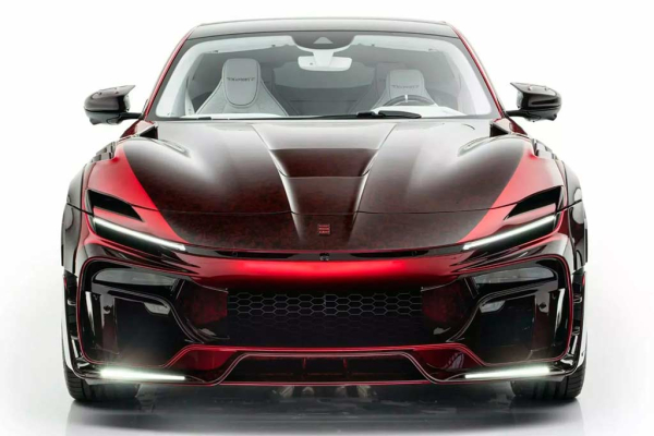 Mansory Pugnator: доработанный Ferrari Purosangue от немецких тюнеров