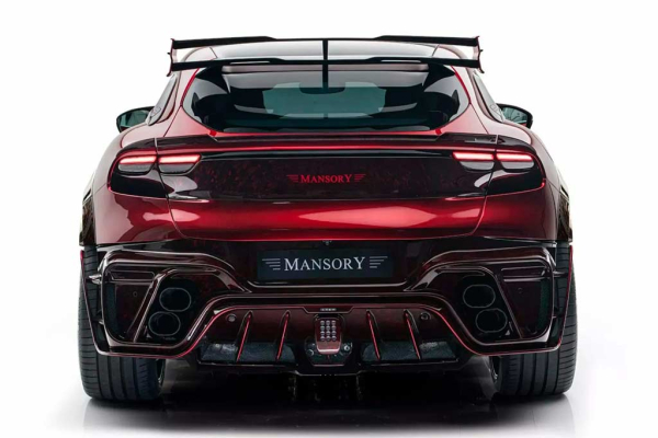 Mansory Pugnator: доработанный Ferrari Purosangue от немецких тюнеров